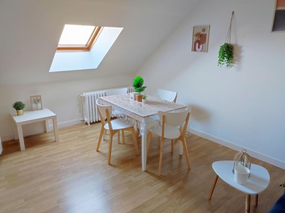 Paisible Duplex Au Centre-Ville Le Mans Kültér fotó